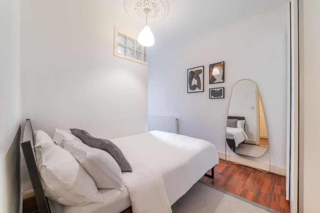 Apartament Wonderful Mansion In The Heart Of Marylebone Londra